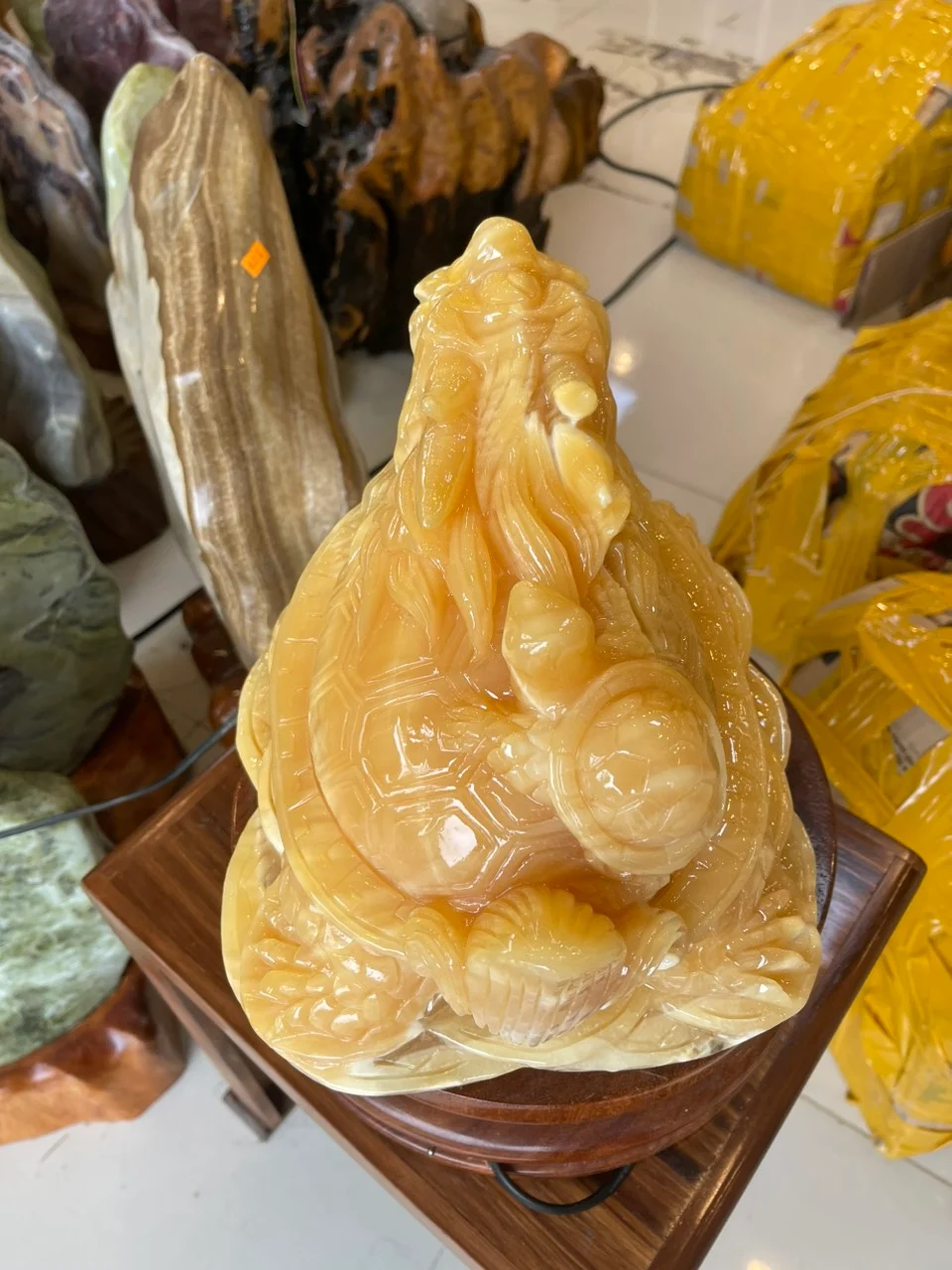 LONG QUY ĐÁ VÀNG - Ảnh 3